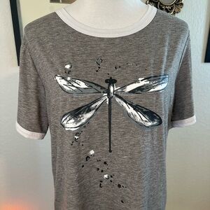 Dragonfly Graphic T-shirt 💫